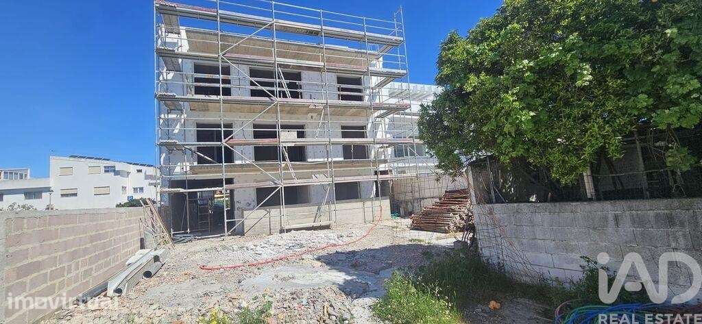 Apartamento T2 em Quarteira de 107,00 m2 - Grande imagem: 2/8