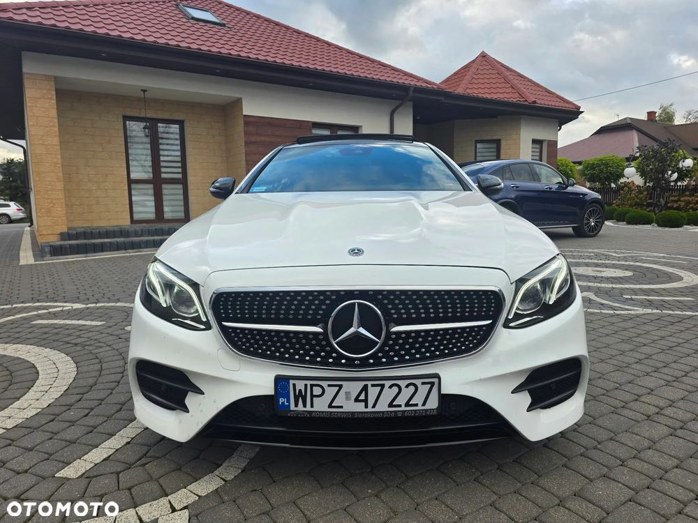 Mercedes-Benz Klasa E 300 9G-TRONIC - 5