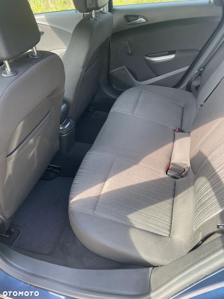 Opel Astra 1.4 Turbo Exklusiv - 17