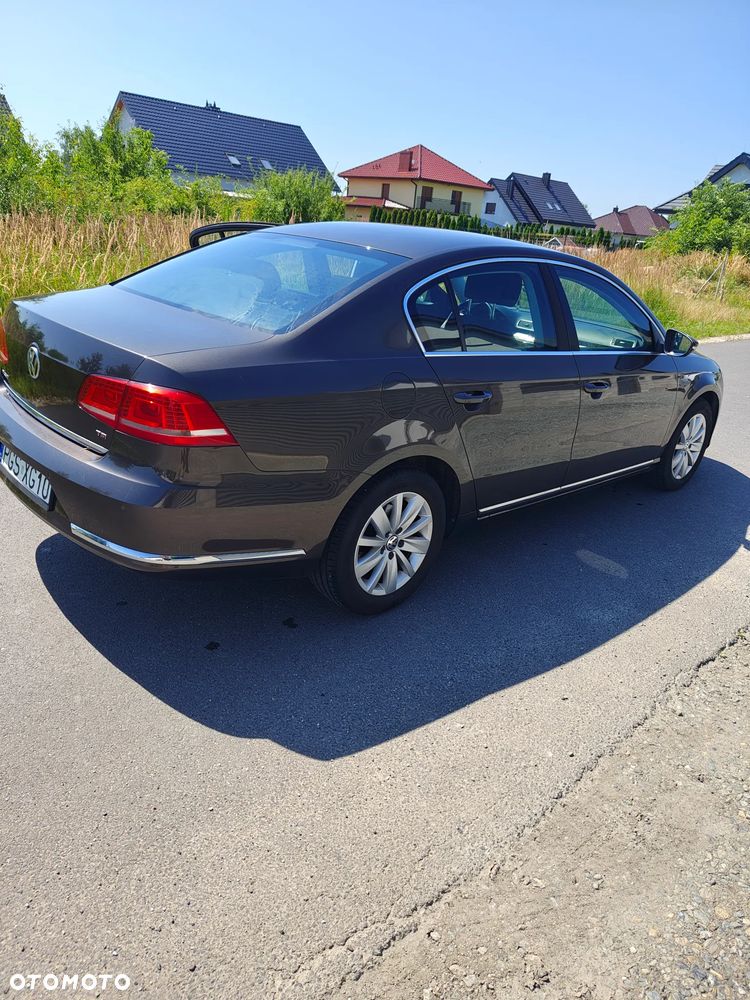 Volkswagen Passat 1.8 TSI Comfortline - 5