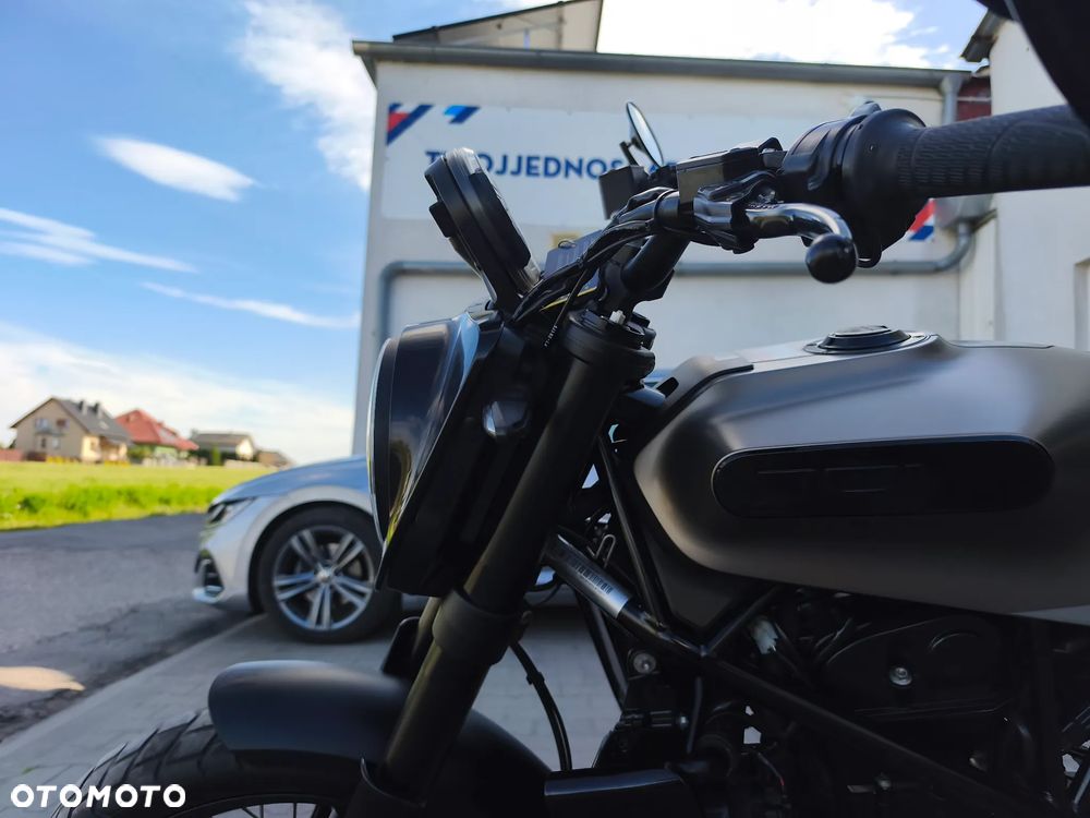 Husqvarna 701 - 9