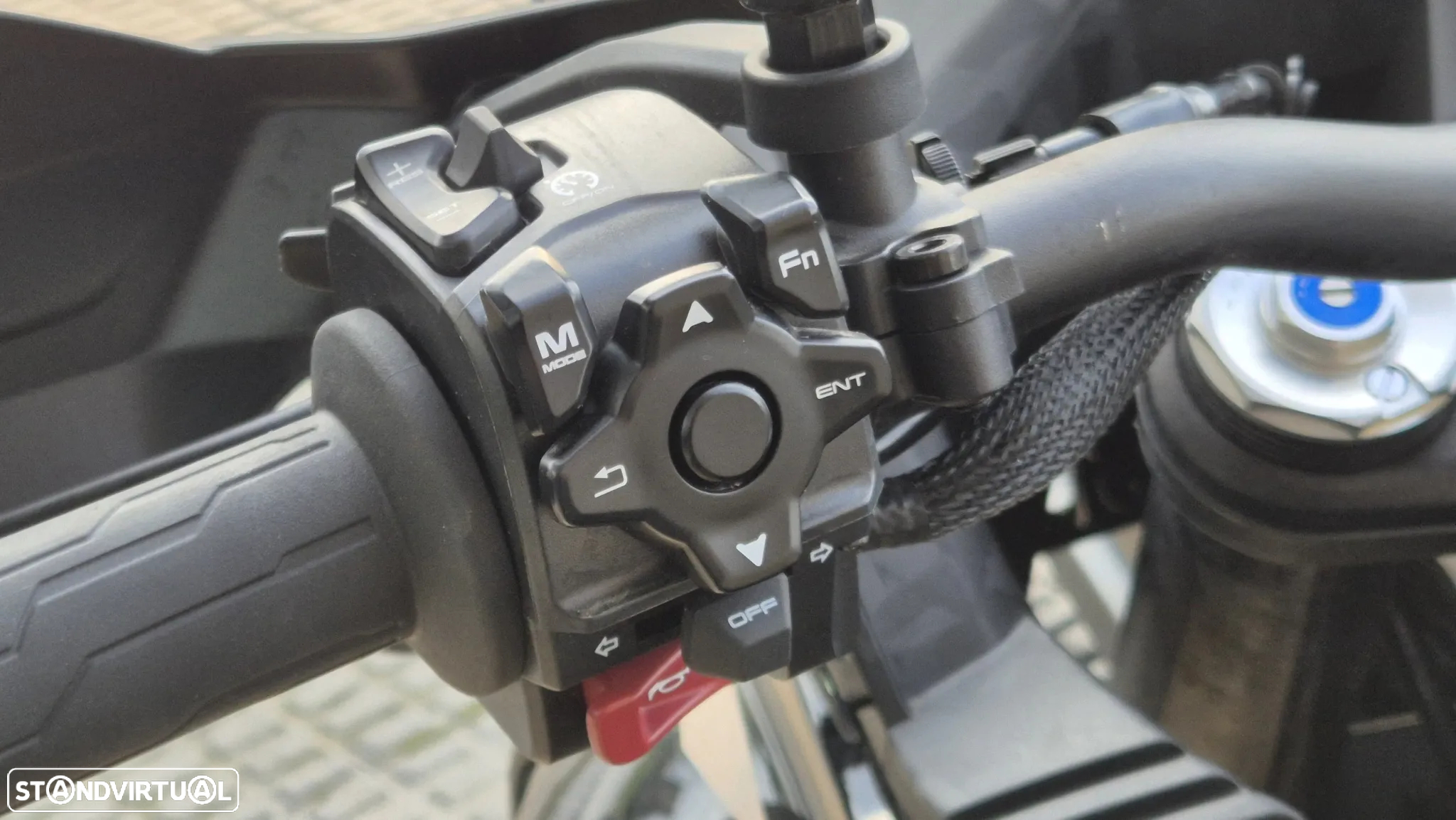 CF Moto 800MT-X - 9