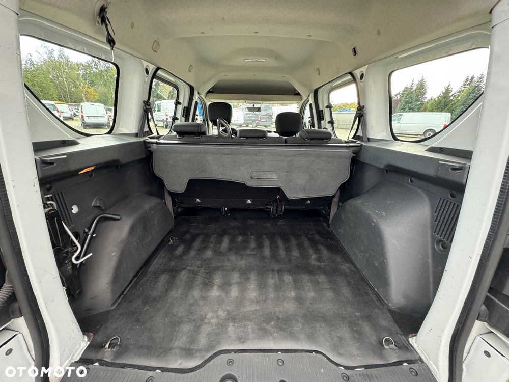 Dacia Dokker 1.5 Blue dCi Laureate - 9