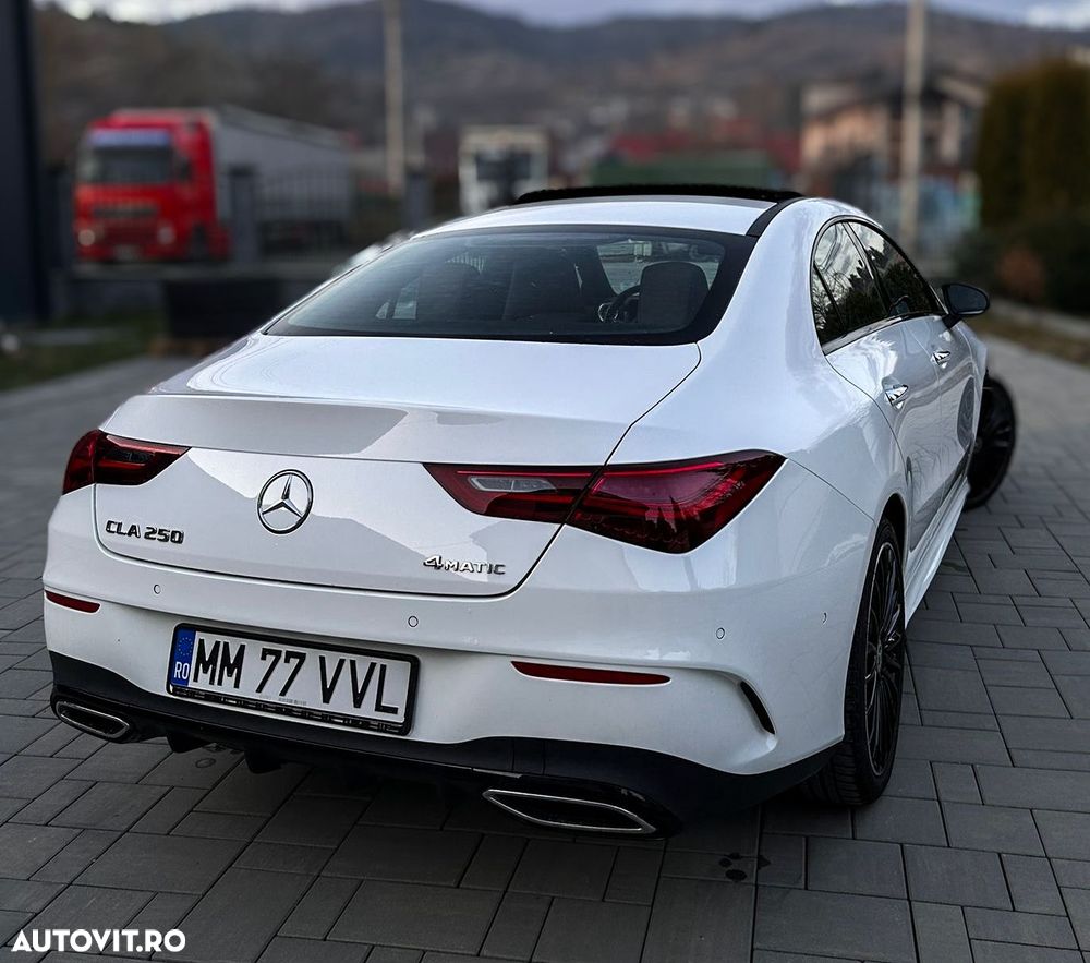 Mercedes-Benz CLA - 10