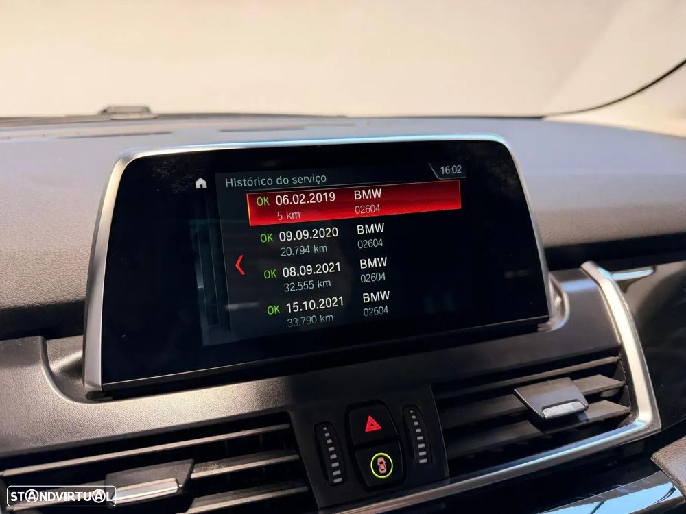 BMW 216 Active Tourer d Line Sport Auto — fotografia 11