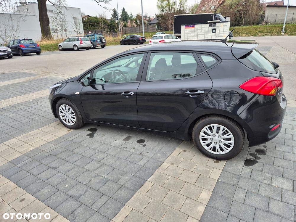 Kia Ceed 1.4 CVVT LX - 10