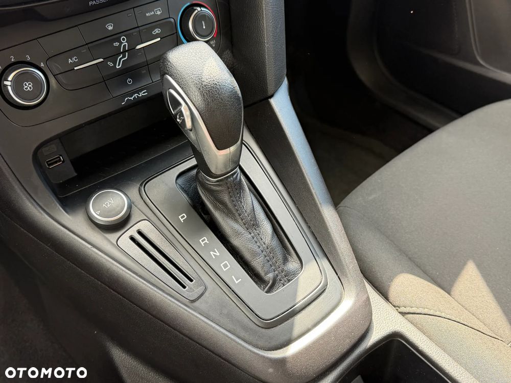 Ford Focus - 19