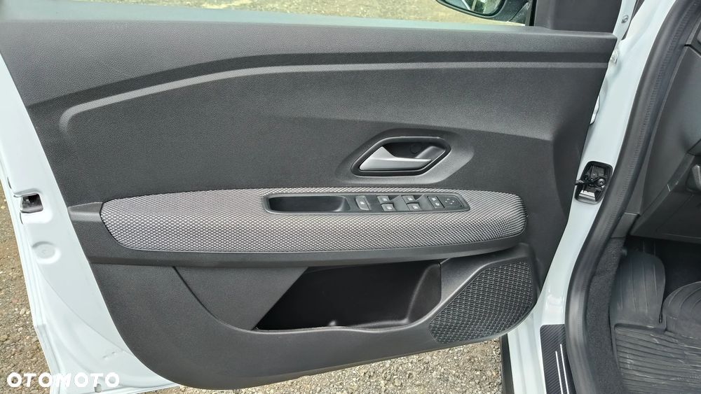 Dacia Sandero TCe 90 Expression - 22