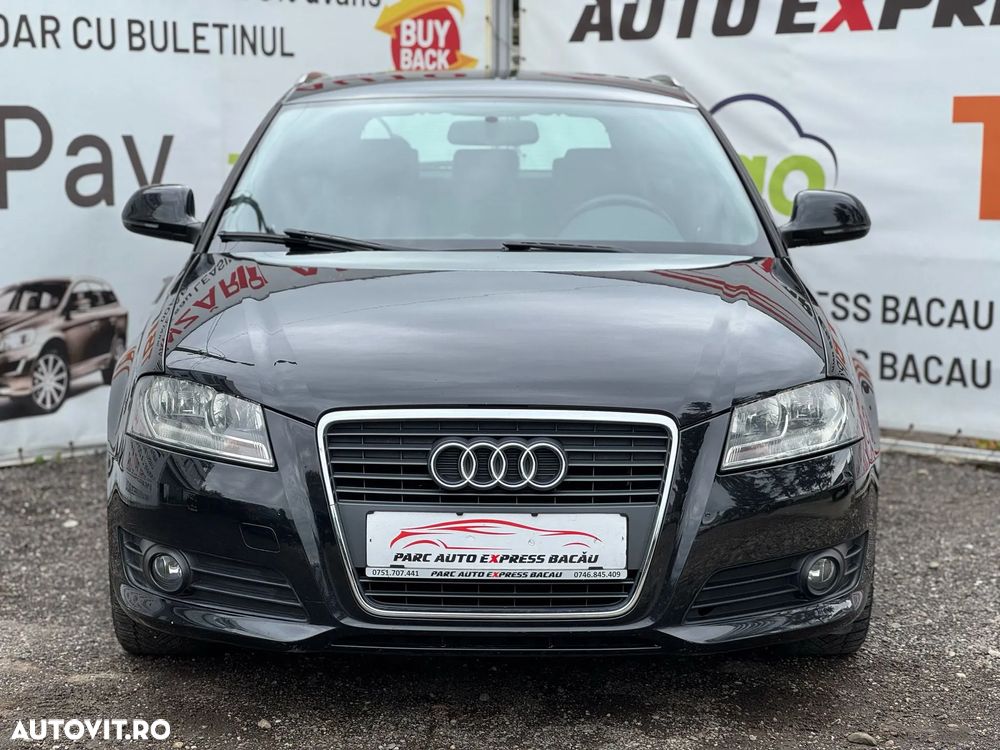 Audi A3 2.0 TDI Sportback DSG Ambiente - 9