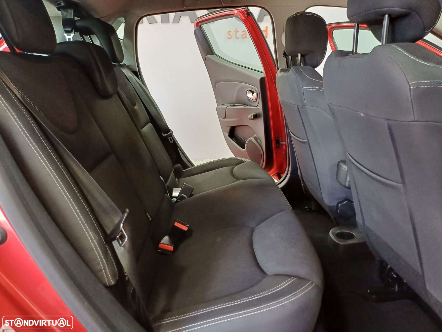 Renault Clio 0.9 TCe Limited - 13