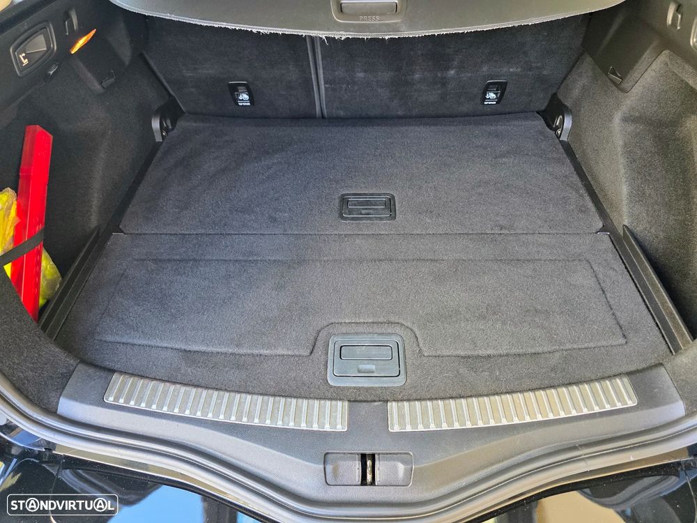 Renault Mégane Sport Tourer 1.5 dCi Intens - 48