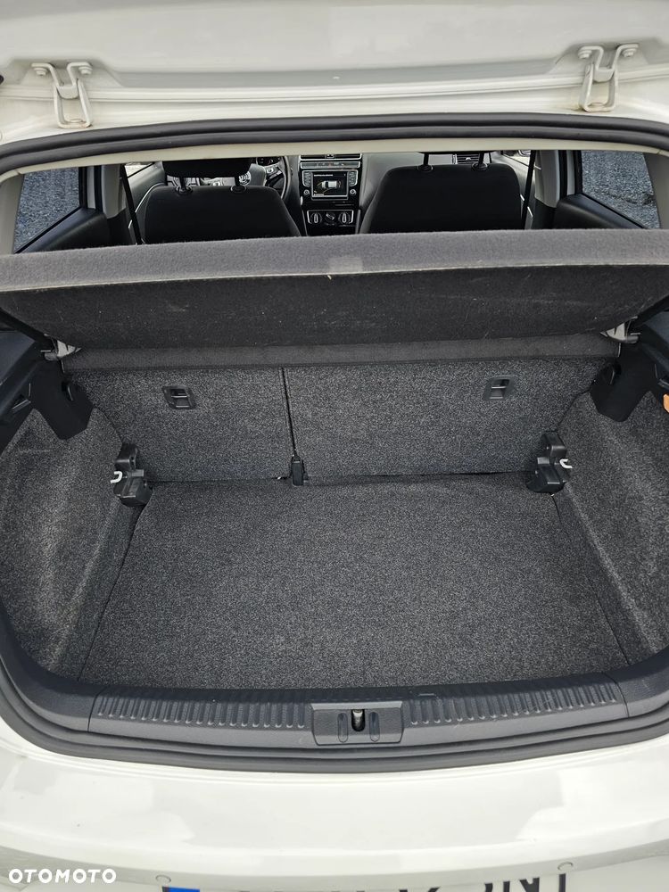 Volkswagen Polo - 27
