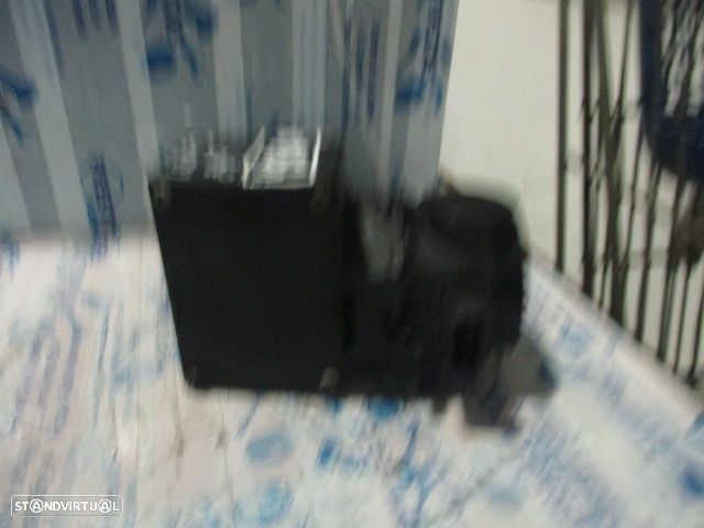 Modulo 443862257A VW GOLF 2 1989 Compresor Fecho Central - 2