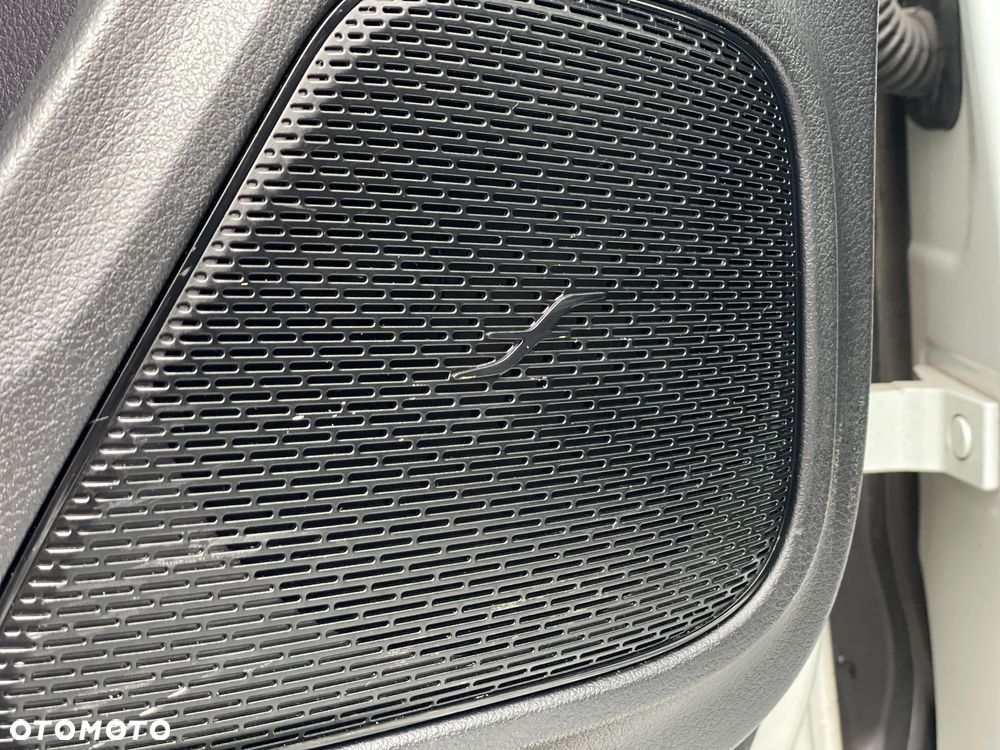 Mercedes-Benz CLA 200 7G-DCT AMG Line - 27