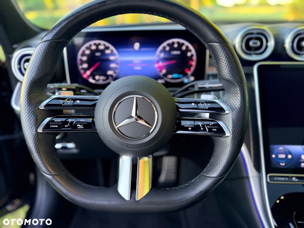 Mercedes-Benz Klasa C 300 9G-TRONIC AMG Line - 10