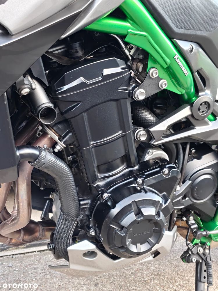Kawasaki Z 900 - 19