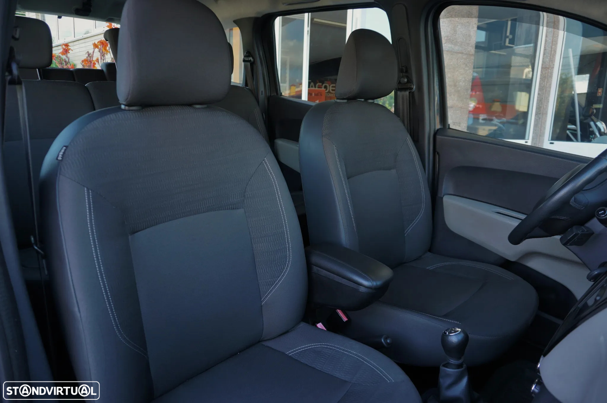 Dacia Lodgy 1.5 dCi Prestige 7L - 22