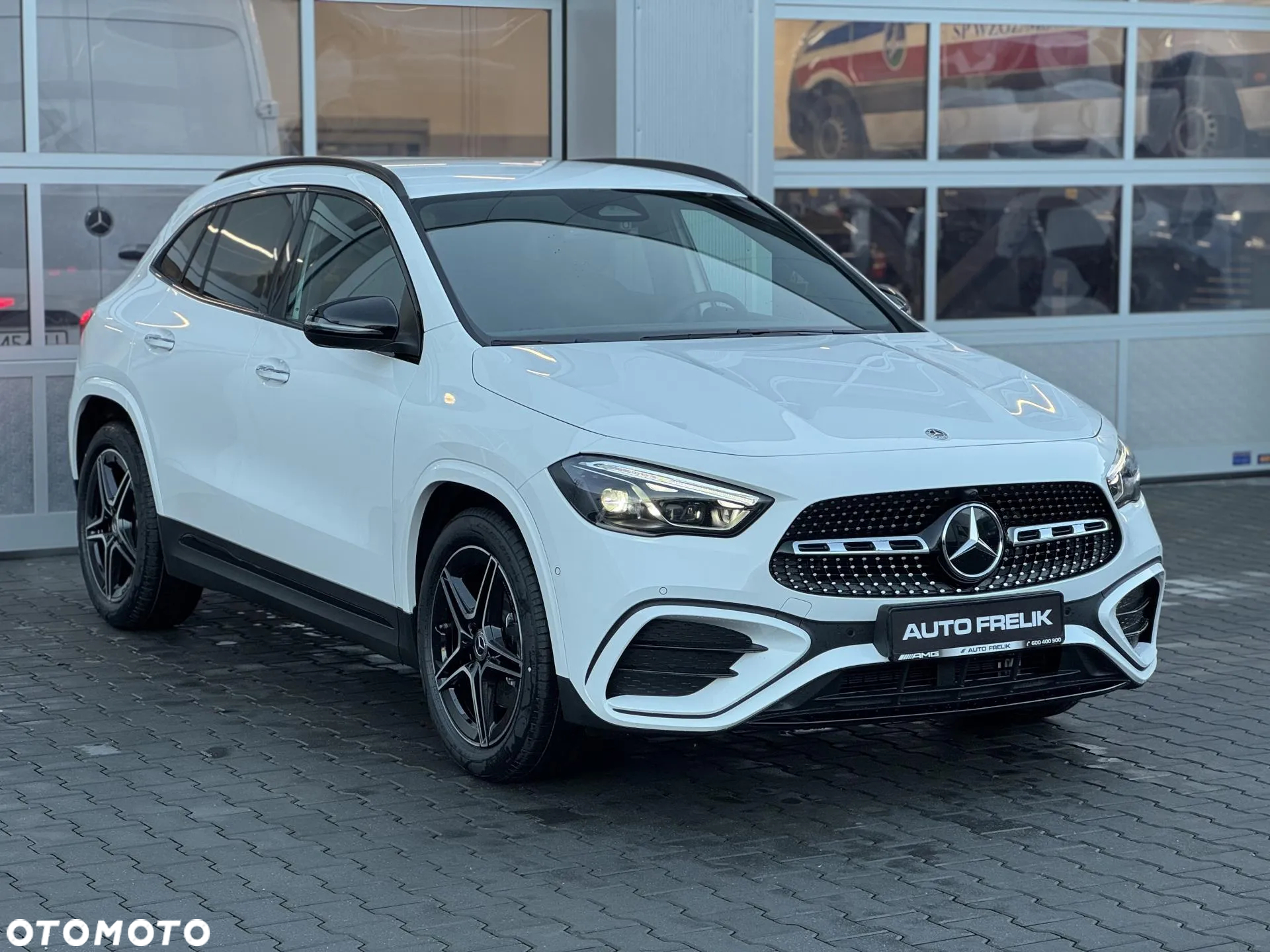 Mercedes-Benz GLA 200 AMG Line - 6