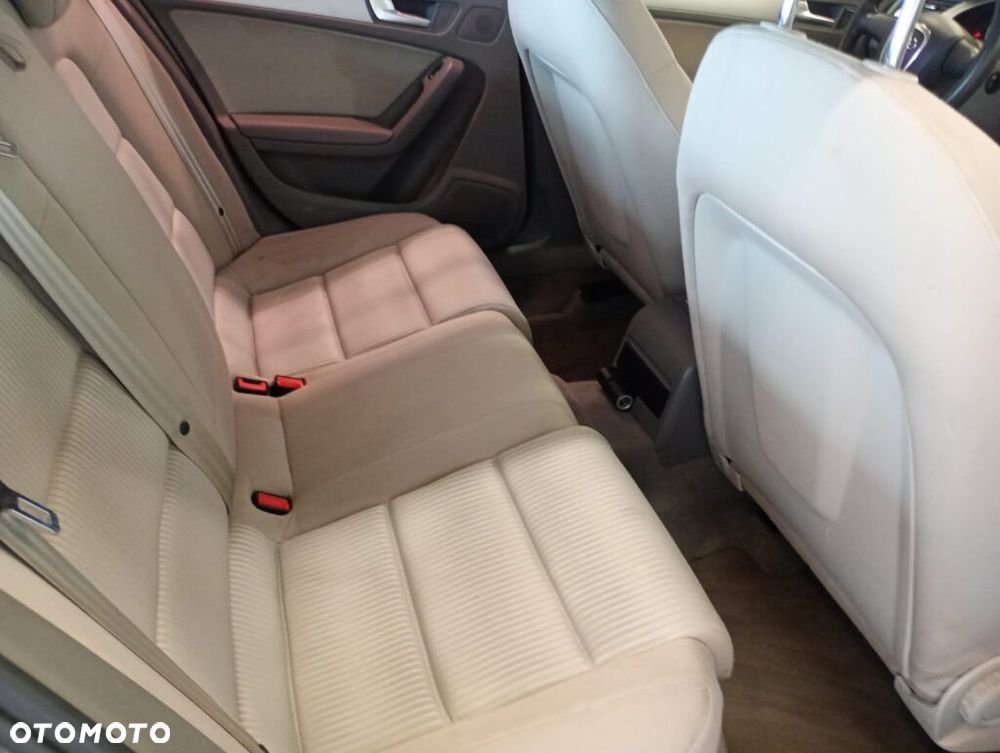 Audi A4 Limousine 1.8 TFSI Attraction - 10