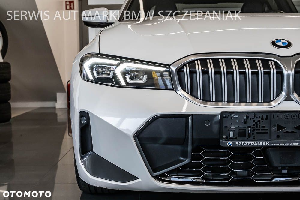 BMW Seria 3 320d xDrive mHEV M Sport sport - 3