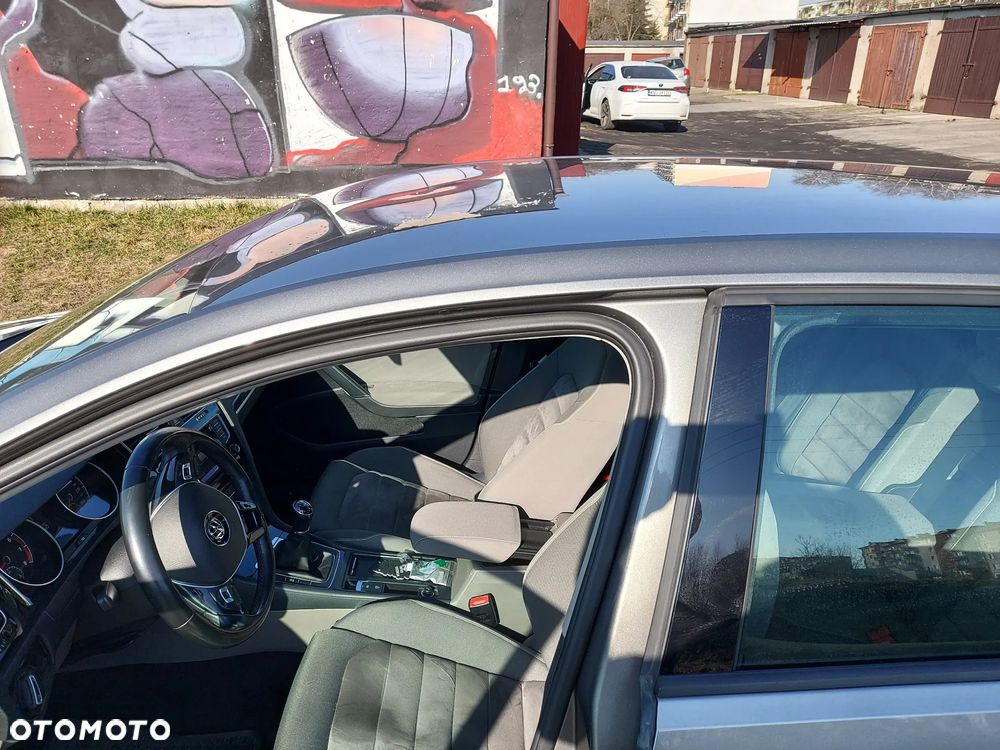 Volkswagen Golf 1.4 TSI BMT Highline - 4