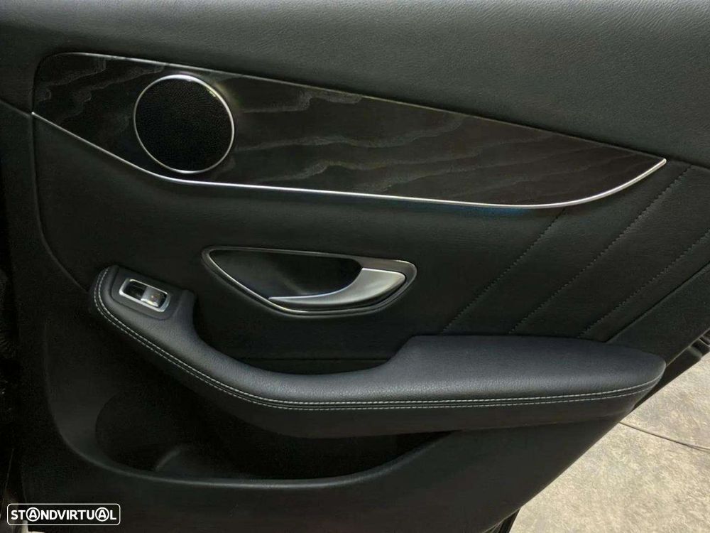Mercedes-Benz GLC 220 - 23