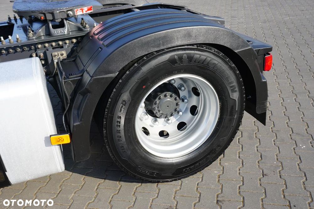 Renault T 460 / ACC / EURO 6 / SLEEPER CAB / RETARDER - 19