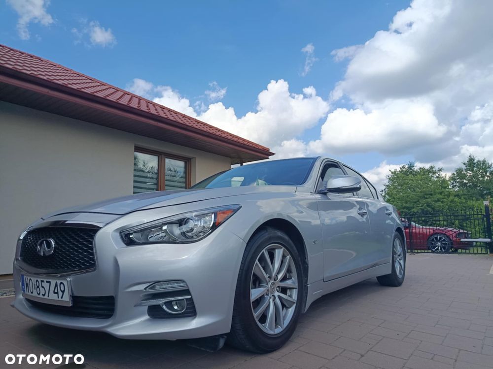 Infiniti Q50 - 8