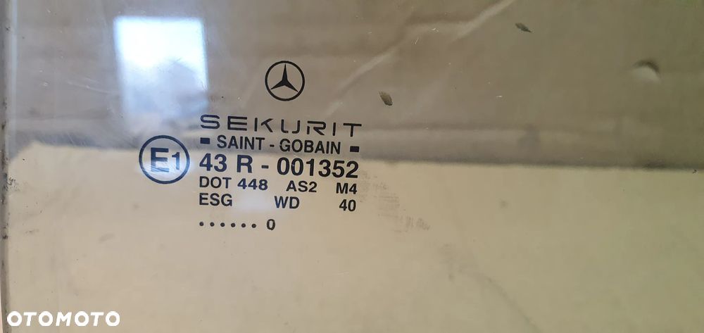 Szyba lewy tył tylna lewa Mercedes W168 AS2 00r - 3