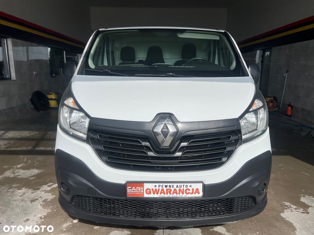 Renault Trafic - 2