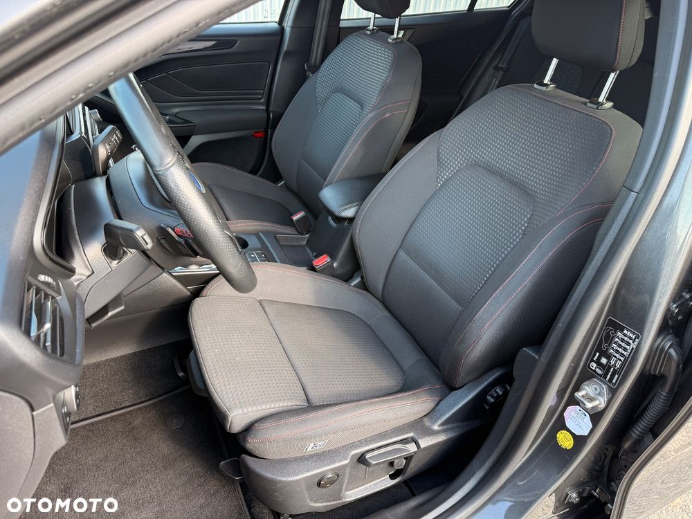Ford Focus 2.0 EcoBlue ST-Line - 9