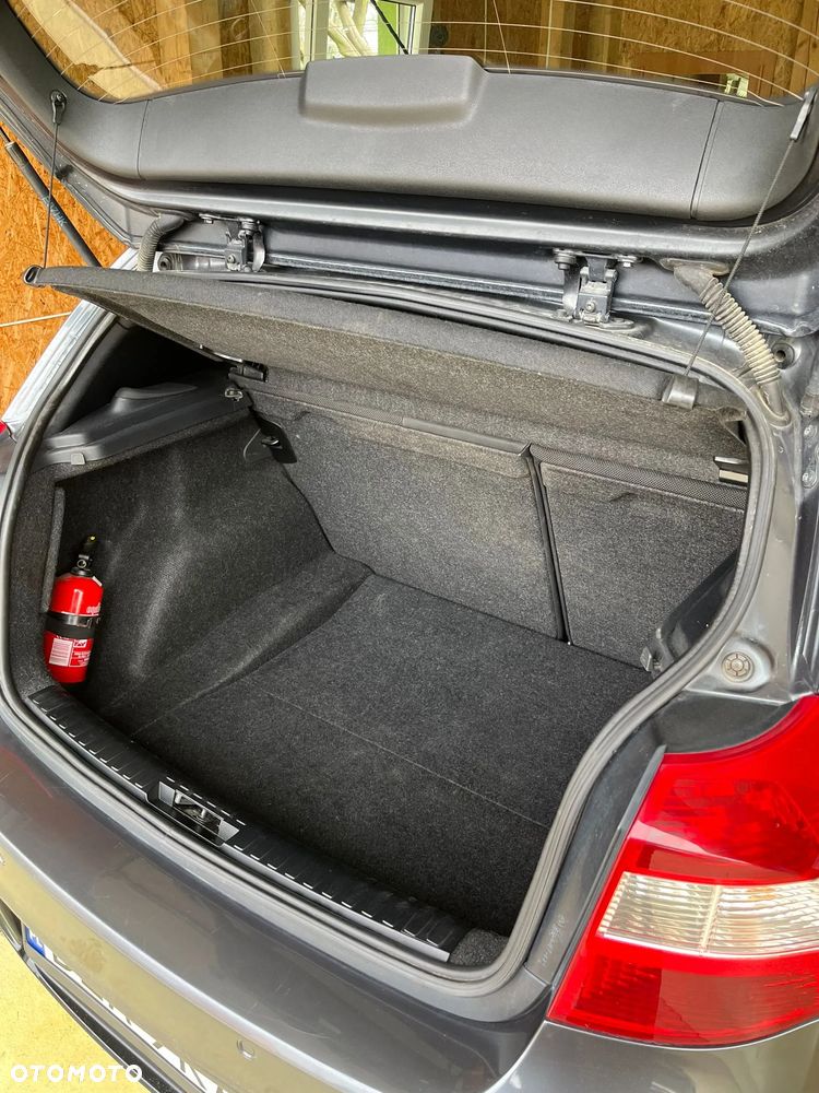 BMW Seria 1 118d - 21