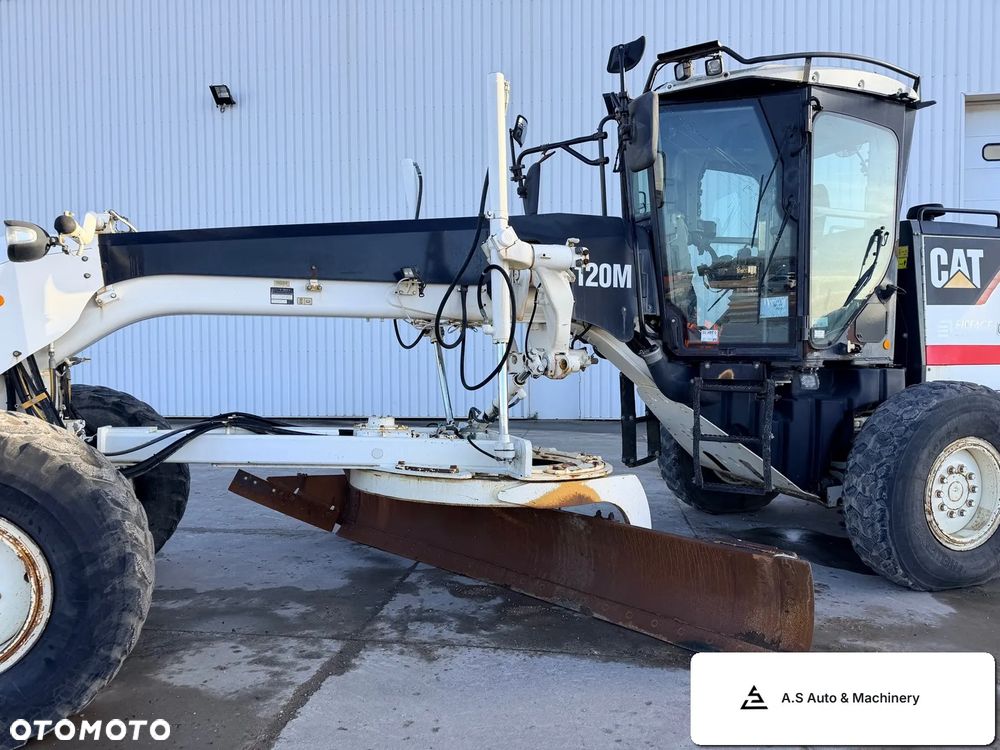 Caterpillar 120M - 25