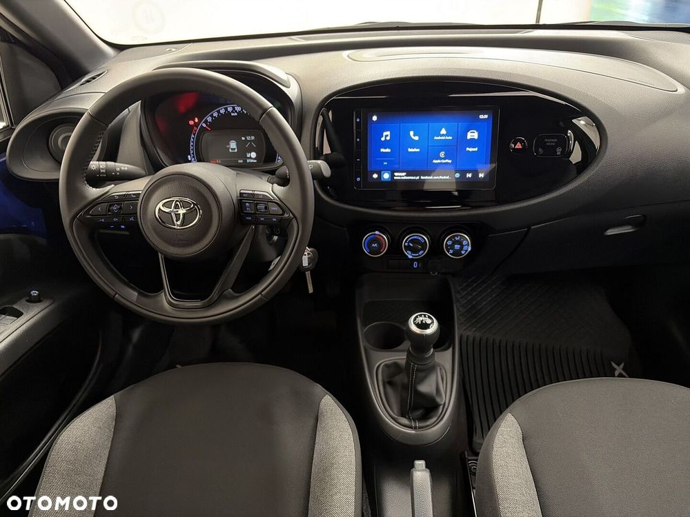 Toyota Aygo X 2025 photo 3