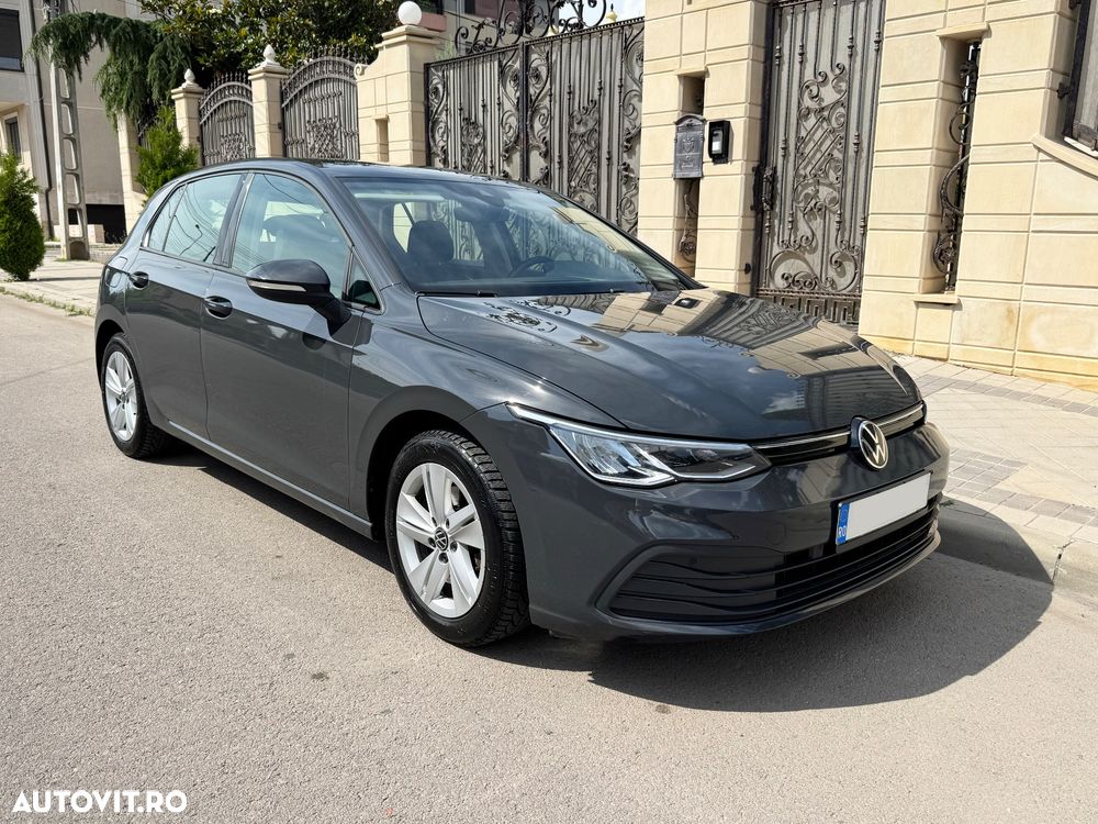 Volkswagen Golf - 11