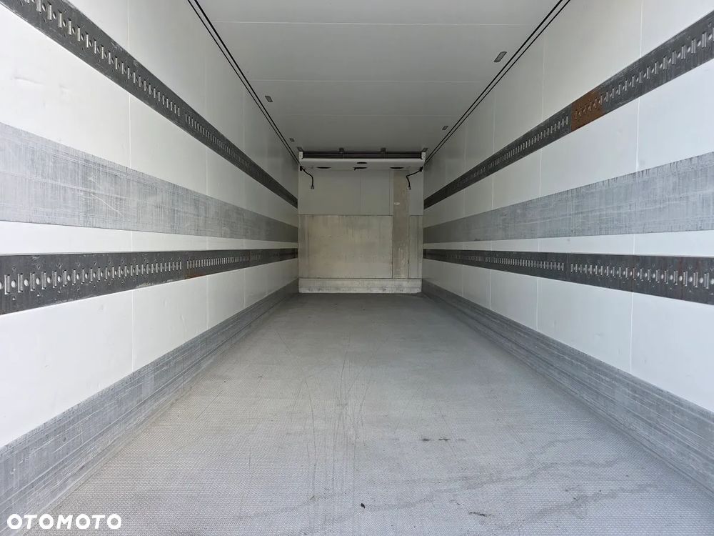 Mercedes-Benz Actros 2545 6x2 Chłodnia WINDA - 7