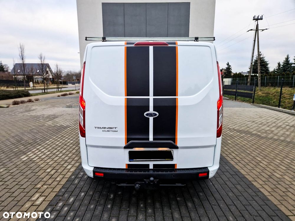Ford TRANSIT CUSTOM - 6