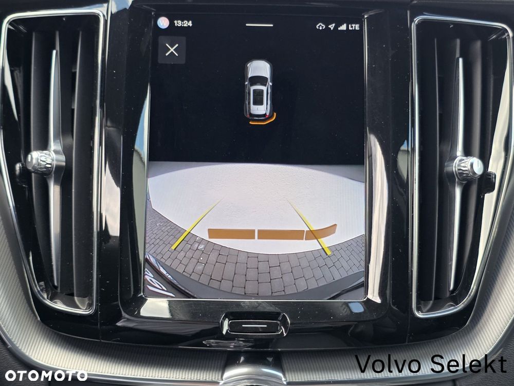 Volvo XC 60 - 33