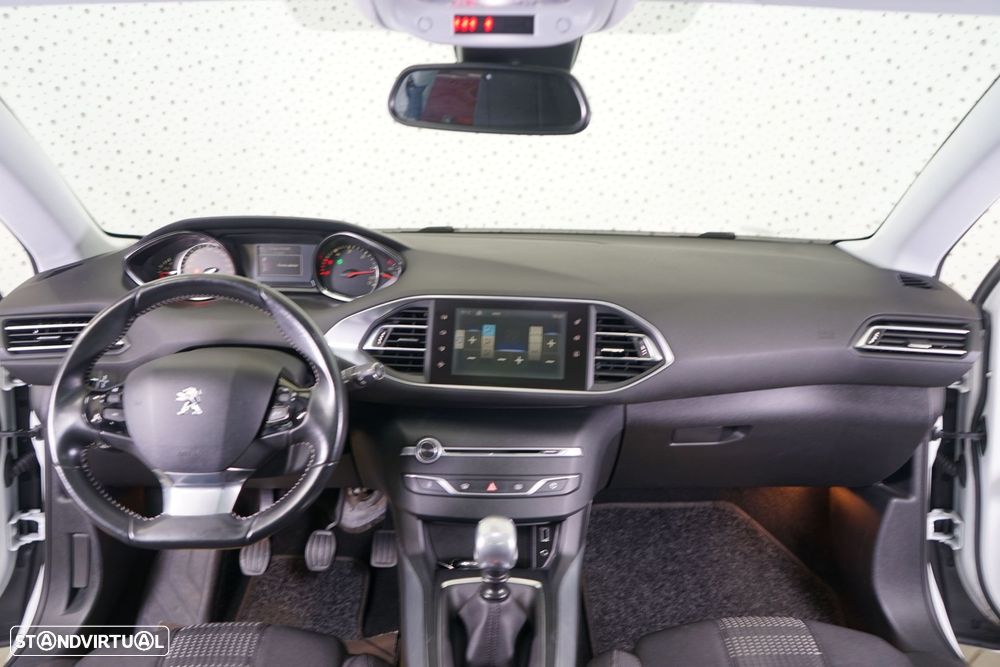 Peugeot 308 SW 1.6 e-HDi Allure - 14