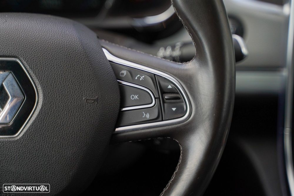 Renault Espace 1.6 dCi Initiale Paris EDC - 18