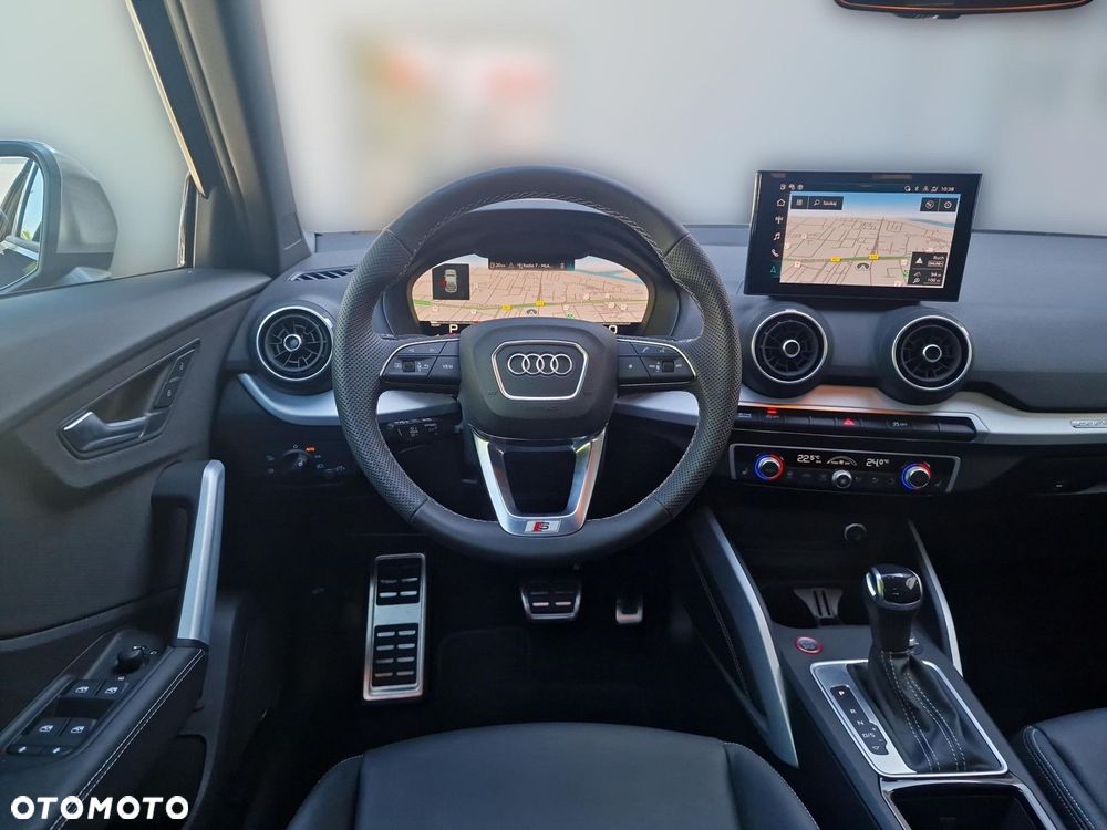Audi SQ2 - 12