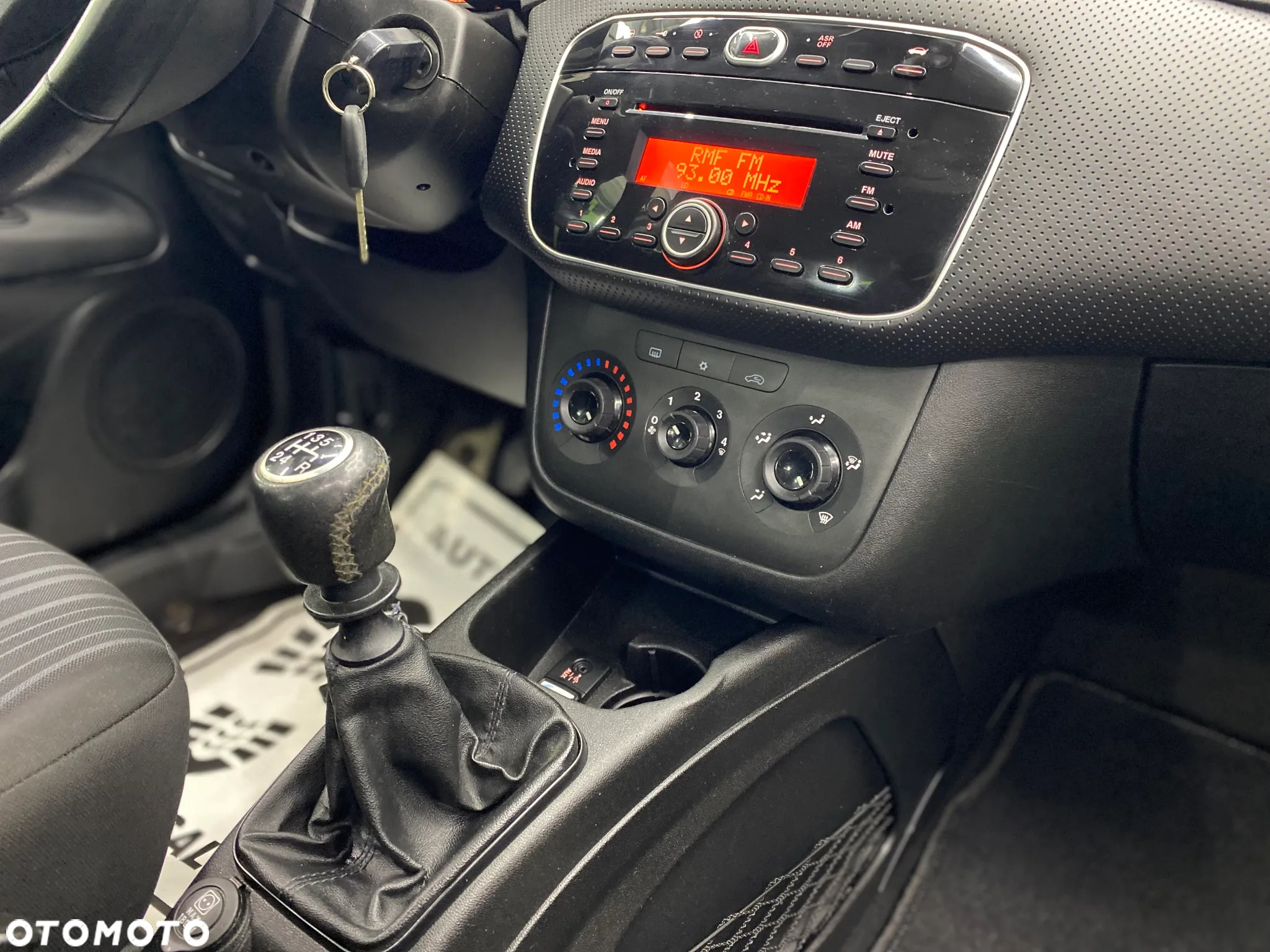 Fiat Grande Punto 1.4 8V Active - 32