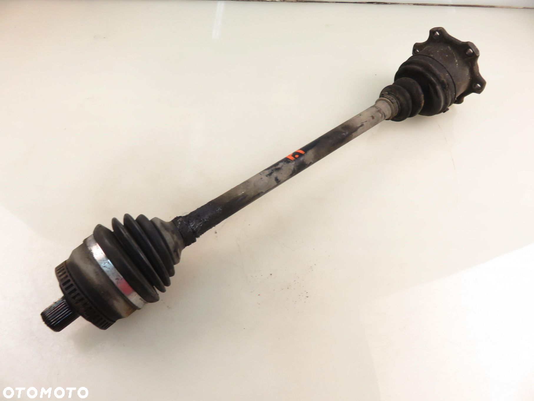 PÓŁOŚ PRAWA PRZEDNIA AUDI A4 B5 Avant 1.9 TDI - AFN - 6