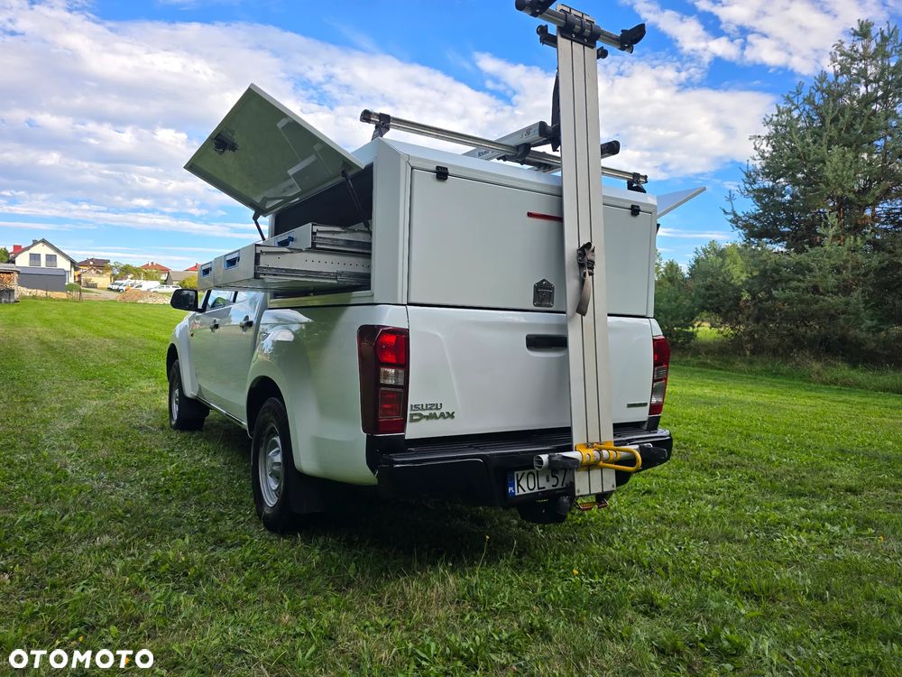 Isuzu D-Max 2.5 EC LS - 30