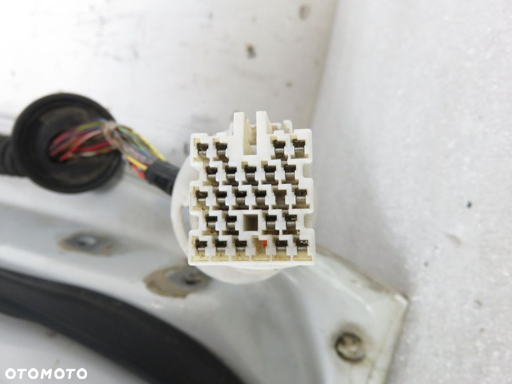 DRZWI LEWE PRZEDNIE SUBARU OUTBACK III LIFT 37J - 2