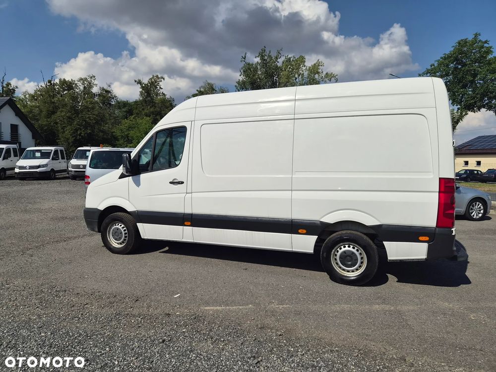 Volkswagen Crafter furgon z zabudową warsztatową - 7