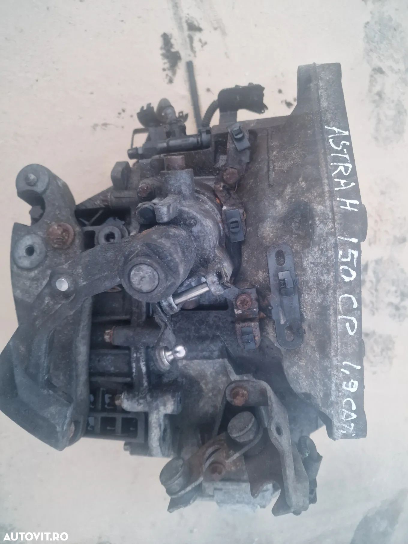 Cutie viteza 6+1trepte Opel Zafira b,Astra h, motor 1.9 cdti,M32 - 1