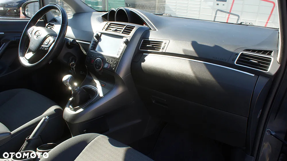 Toyota Verso 1.6 D-4D 5-Sitzer Start/Stop Comfort - 10