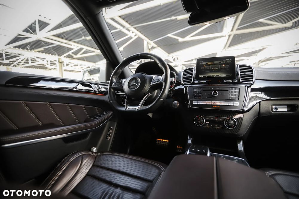 Mercedes-Benz GLS AMG 63 4Matic AMG Speedshift 7G-TRONIC - 31