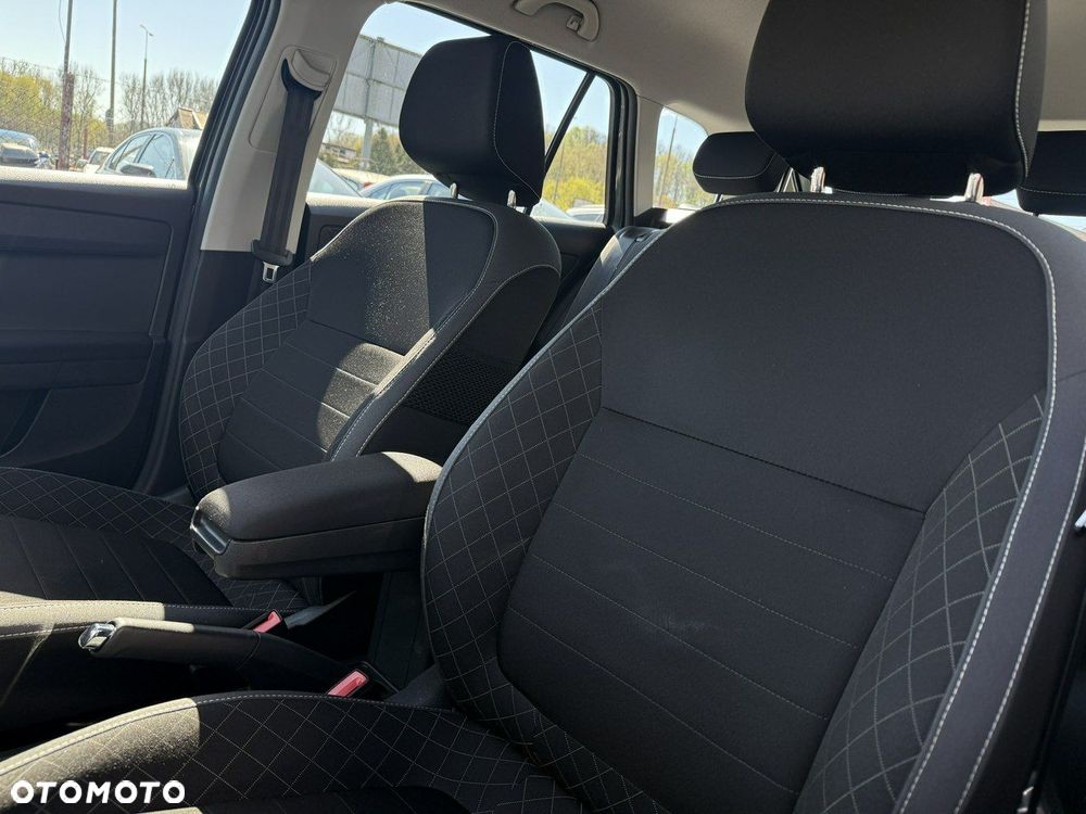 Skoda Fabia 1.0 TSI Ambition - 11